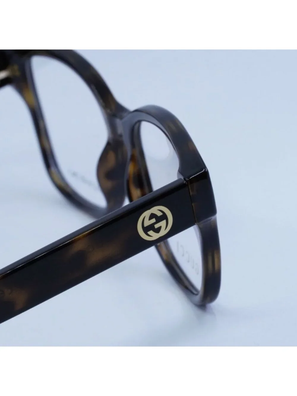 Gucci authentic gg1340o